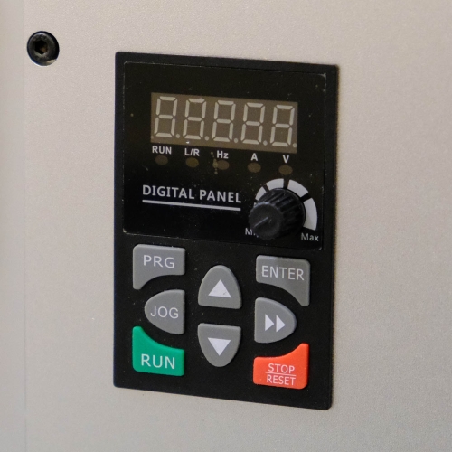 CNC frézka CNCTech 6040 5D, 2,2 kW – 5 osí, USB + príslušenstvo
